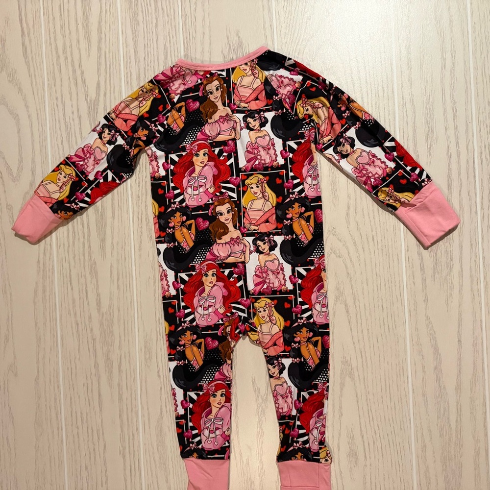 Wei Wei Disney Princess Bamboo Baby Girl Sleeper Size 12–18M 2-Way Zip NEW - Picture 9 of 11
